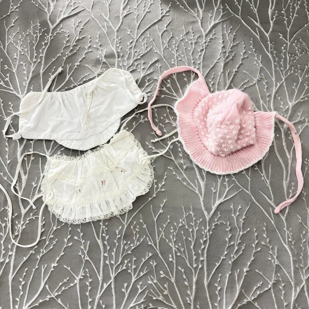 Vtg 3pc Baby Access Lot Pink Heart Knit Bonnet Lace Ruffle Floral & White Bonnet